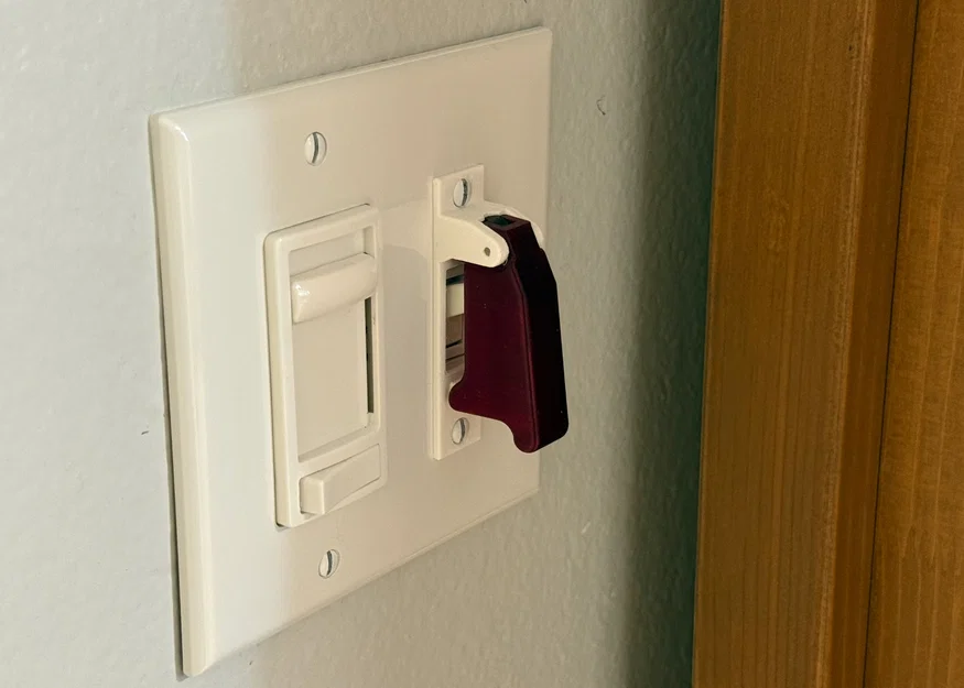 Nắp Bảo Vệ Công Tắc Hình Tên Lửa (Bản Light Switch) - Image 1