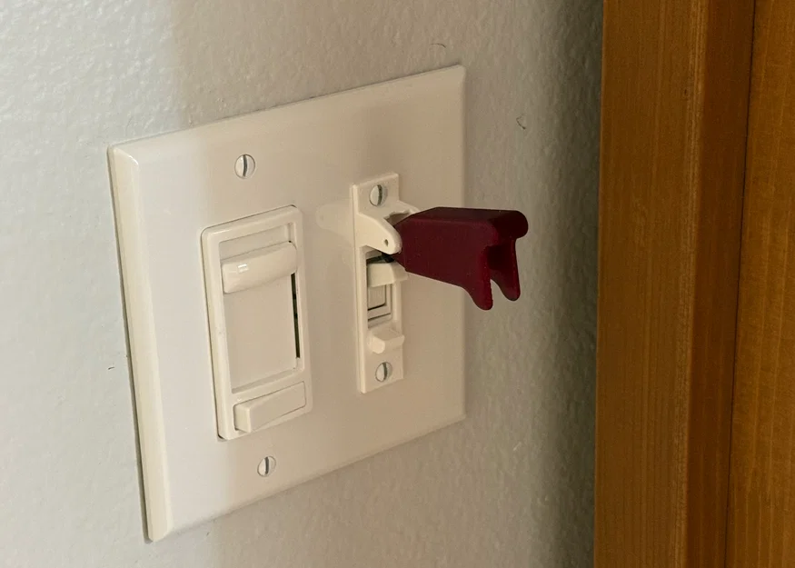 Nắp Bảo Vệ Công Tắc Hình Tên Lửa (Bản Light Switch) - Image 2