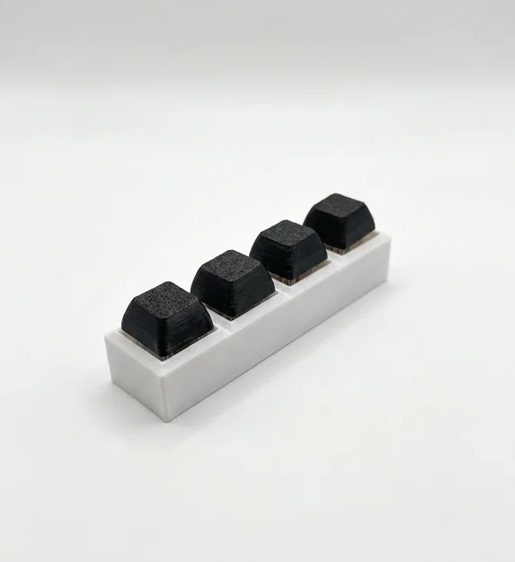Đồ chơi Fidget bàn phím 4 nút - 4-Key Cap Clicker - Image 1