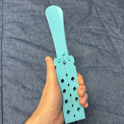 Dụng cụ xỏ giày kiểu dao bướm Balisong Shoe Horn in 3D