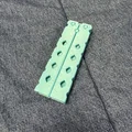 Dụng cụ xỏ giày kiểu dao bướm Balisong Shoe Horn in 3D - Thumbnail 3
