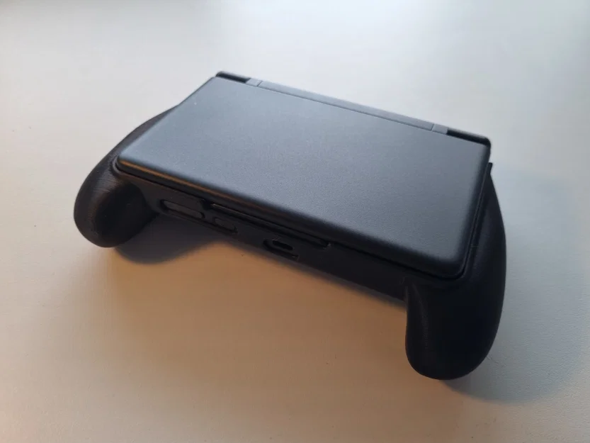 Tay cầm công thái học kiểu Steam Controller cho AYN Thor - Image 4