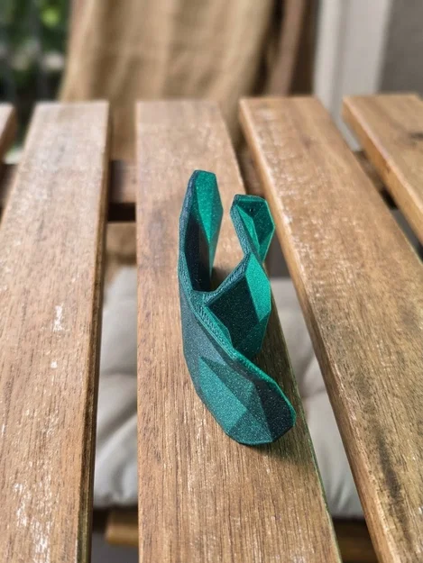 Đón gót giày (shoehorn) mini phong cách low poly - Image 4
