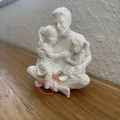 Quà tặng Ngày của Cha - Tượng cha và hai con gái - Thumbnail 2