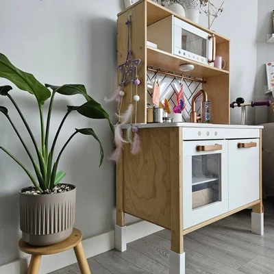 Bộ phụ kiện nâng chiều cao bếp đồ chơi IKEA Duktig 3D