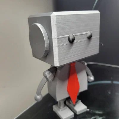 Mô hình Robot with a Tie - Chú robot nhỏ xinh cho bàn làm việc
