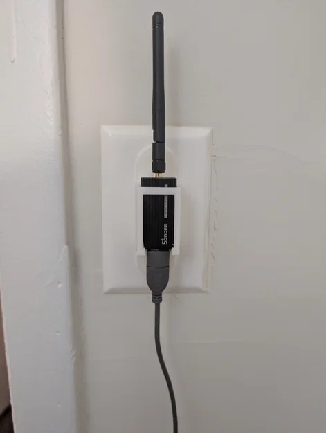 Ốp công tắc đèn kiêm giá đỡ Sonoff Zigbee - Image 1