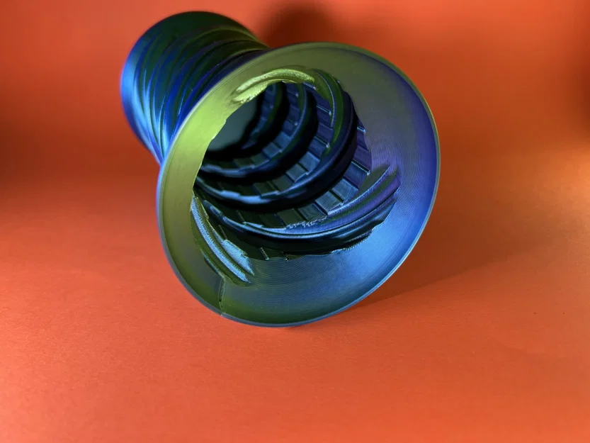 Entangle Column Vase - Mẫu Lọ Hoa Trang Trí Hiện Đại - Image 5
