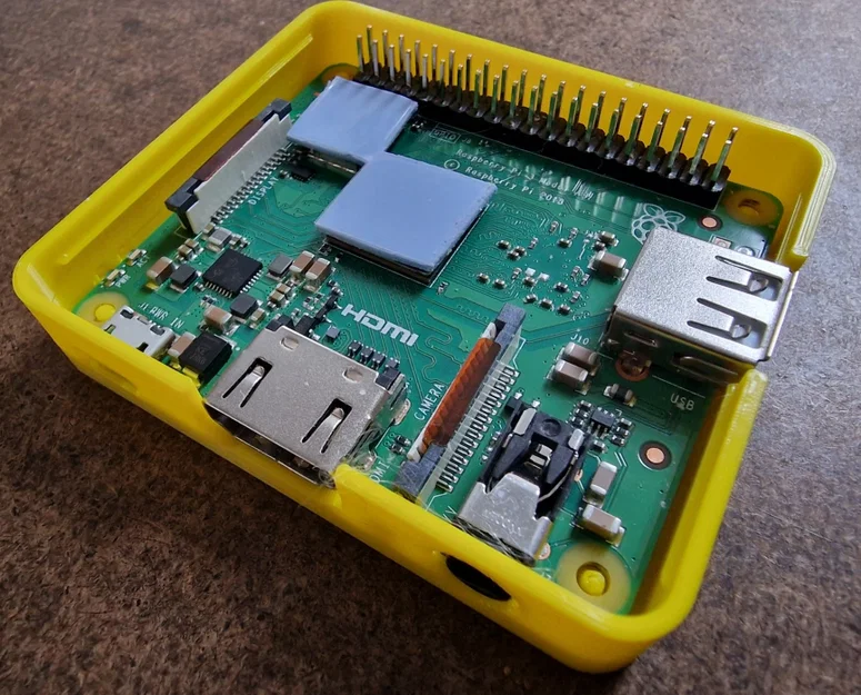 Vỏ máy Raspberry Pi 3A nhỏ gọn - Image 3