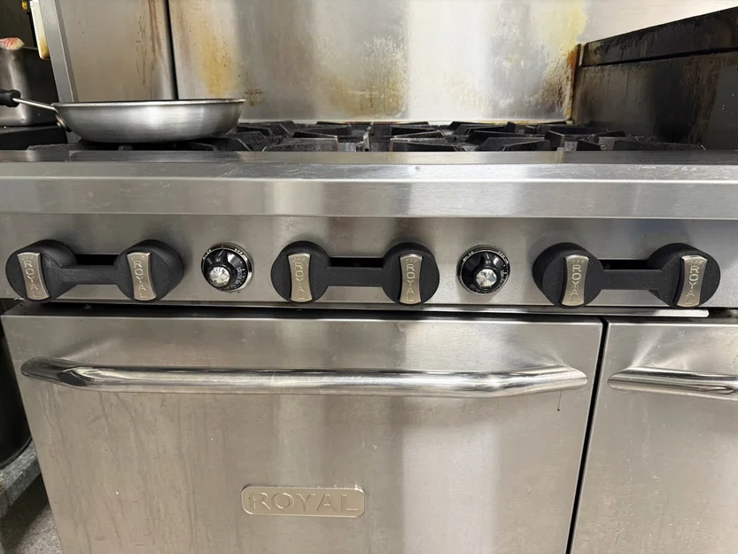 Thanh khóa núm vặn bếp gas Royal Range Knob Locker an toàn - Image 2