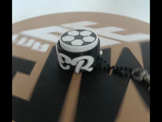 Móc khóa Clicker hình quả bóng đá - Image 1