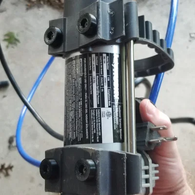 Chân đế thay thế cho máy bơm lốp Husky 120V in 3D