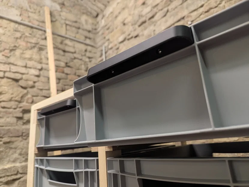 Tay nắm ngăn kéo cho thùng nhựa Bauhaus Eurobox - Image 3