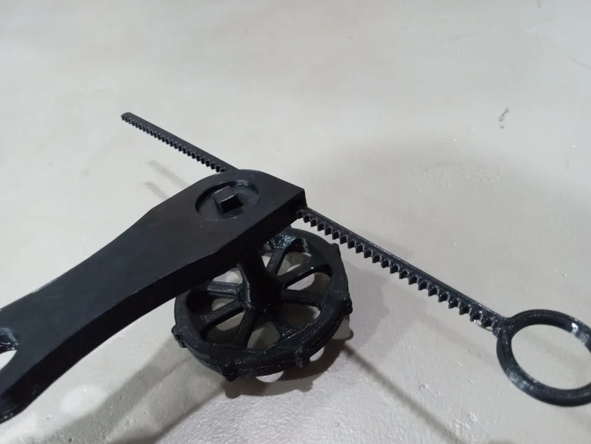 Con quay chiến đấu Flywheel - Image 2