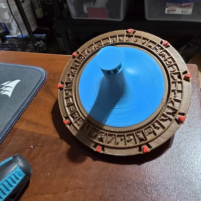 Con quay Stargate Spinning Top