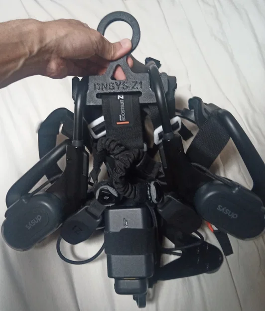 DNSYS Z1: Móc treo chuyên dụng HANGARv1 - Image 1