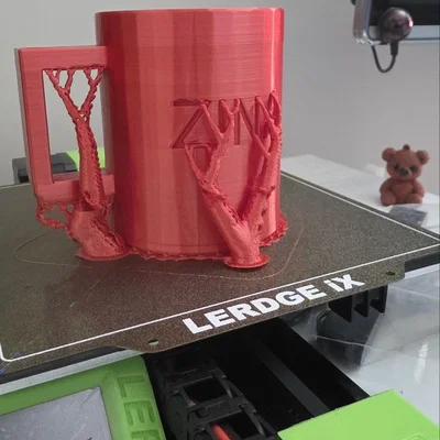 Mẫu cốc in 3D hình trụ khắc tên ZINA độc đáo và tinh tế