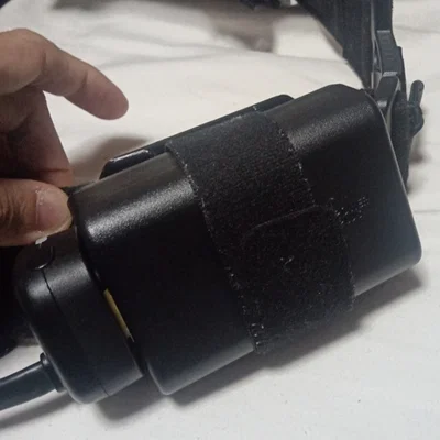 DNSYS Z1: Đế gắn pin phiên bản v1