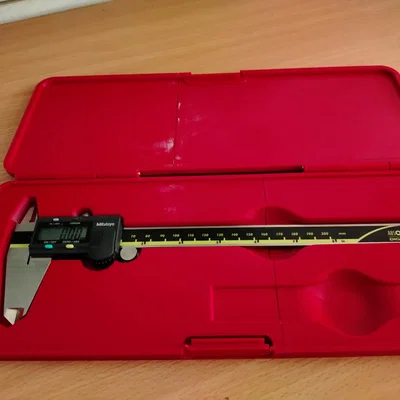 Hộp đựng thước kẹp Mitutoyo 8 inch/200mm (CD-8" ASX)