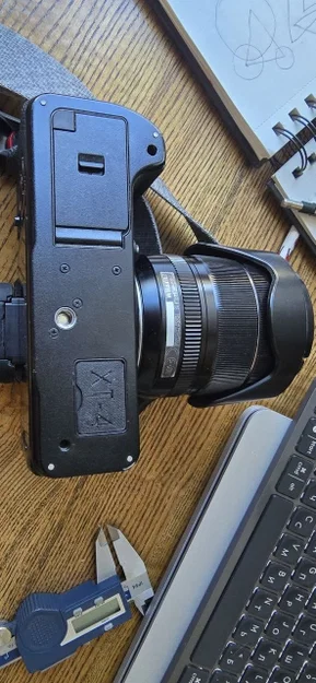 Nắp đậy cổng pin cho máy ảnh Fujifilm XT-4 - Tự in 3D bảo vệ thiết bị - Image 1