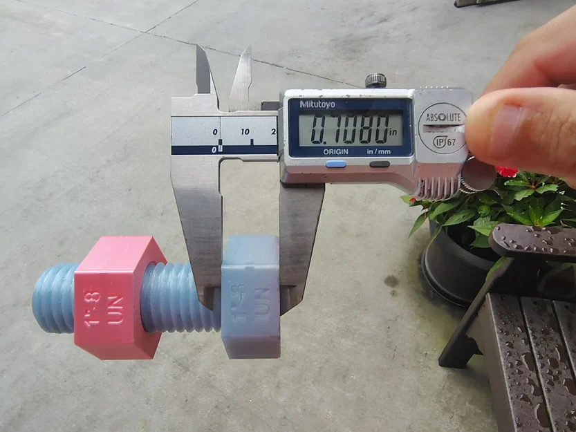 Bộ bu-lông và đai ốc 1 inch - 8 TPI - Image 4