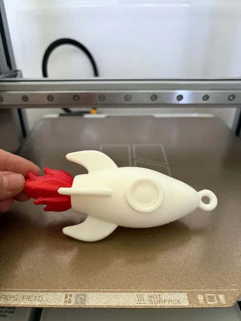 Móc khóa Tên lửa Rocket Blast - Mô hình in 3D - Image 3