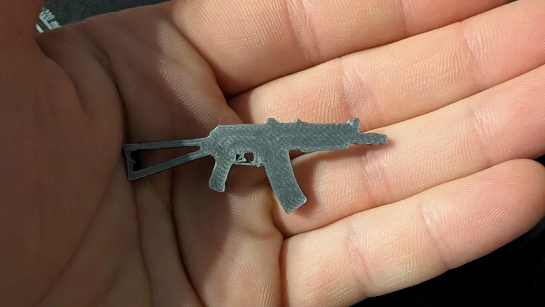 Mô hình móc khóa AKS-74U in 3D nhỏ gọn - Image 2