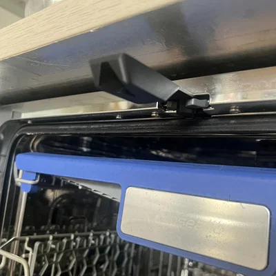 Miếng đệm giữ cửa máy rửa bát (Dishwasher Door Spacer)
