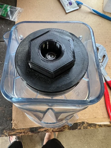 Dụng cụ tháo cụm lưỡi dao máy xay Vitamix Ascent (3D Print) - Image 2