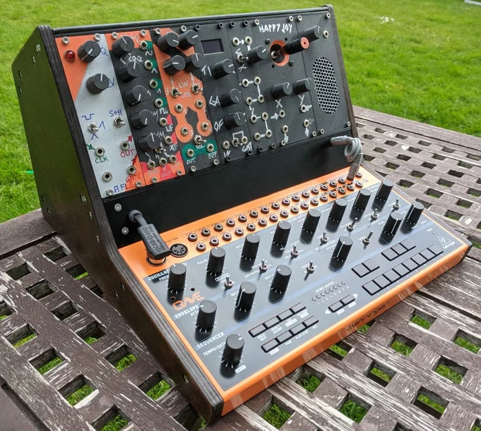 MPER: Khung Eurorack in 3D (Mostly Printed Euro Rack) - Image 1