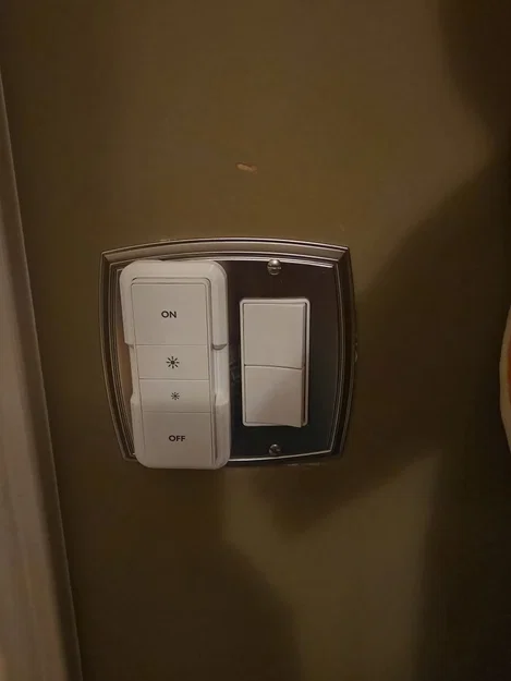 Giá treo Philips Hue Remote cho mặt nạ Decorator - Image 1