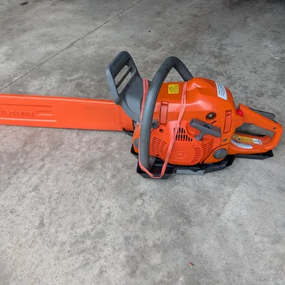 Khay Hứng Dầu Cho Máy Cưa Xích