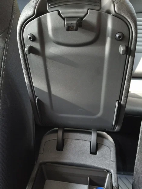 Hộp để đồ bệ tì tay cho Hyundai i30 - Image 2