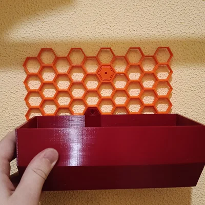Hộp đựng đồ lớn cho bảng treo Honeycomb Wall siêu tiện dụng