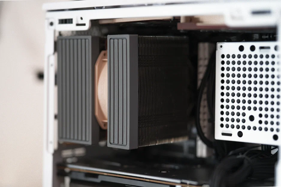 Ốp che quạt cho tản nhiệt Noctua NH-D12L - Image 2