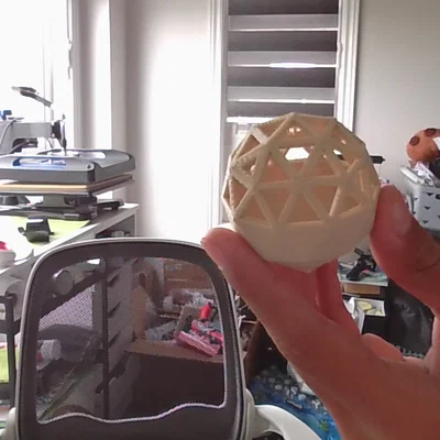 Mô hình quả bóng lưới Airless Ball 2.0 in 3D độc đáo