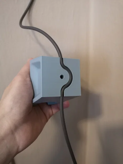 Giá treo tường Dyson V12 Slim cho hai phụ kiện - Image 4