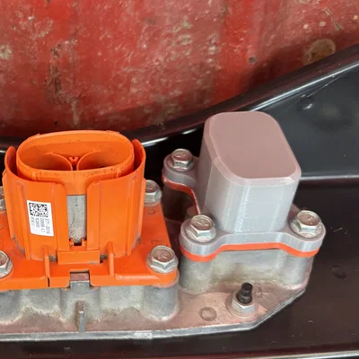 Nắp che cổng kết nối PTC cho pin Nissan Leaf