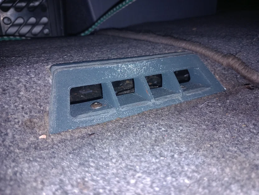 Cửa thông gió sàn xe Mercedes V-Class W638 (A63882701397C65) - Image 2