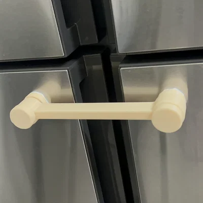 Khóa Móc An Toàn Cho Bé (Hook Latch) Dành Cho Tủ Lạnh, Tủ Bếp