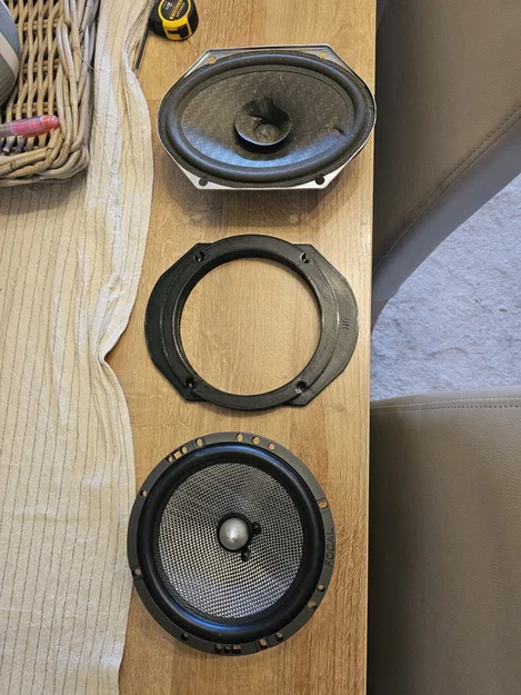 Đế chuyển đổi loa từ 5x7 sang 6.5 inch - Image 3