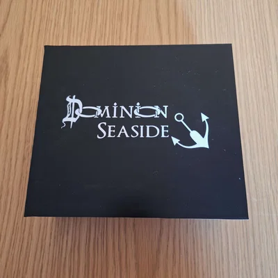 Hộp lưu trữ Dominion cho bản mở rộng Seaside