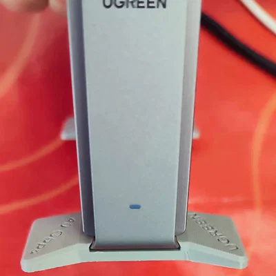 Chân đế cho vỏ đựng ổ cứng UGREEN SSD 40Gbps