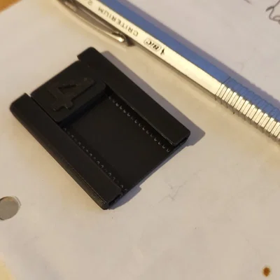 Nhãn giá 20x10mm kèm giá đỡ