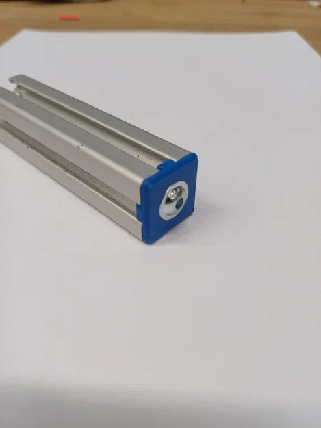 Nắp bịt đầu profile 2020 hiệu ITEM - Image 2