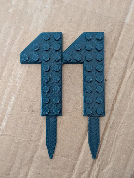 Mô hình Cake Topper số 11 phong cách Lego in 3D độc đáo - Image 1