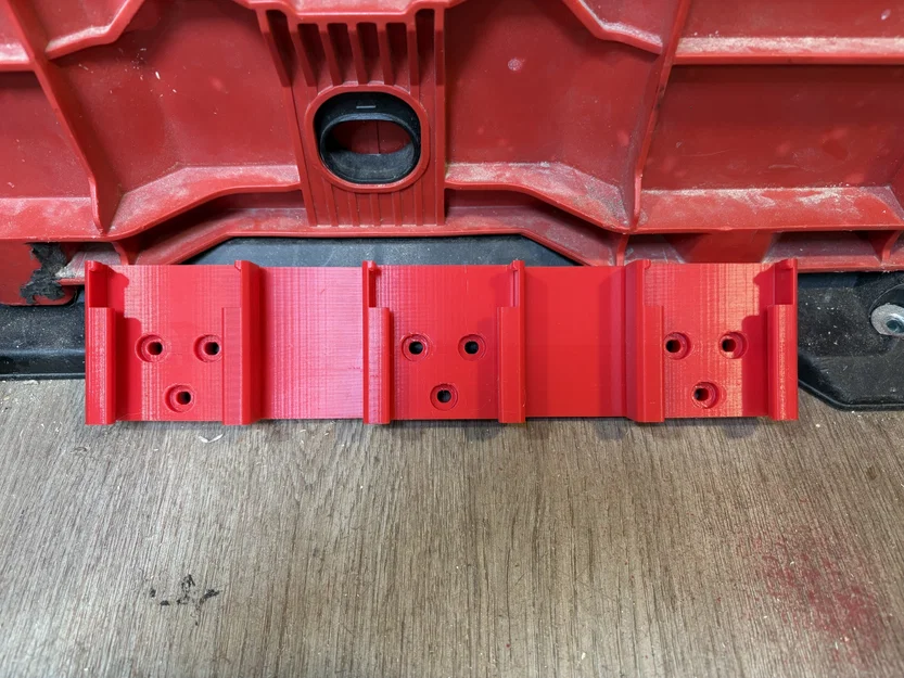 Giá treo pin Milwaukee M18 - Thiết kế 3 khay gọn gàng cho xưởng - Image 2