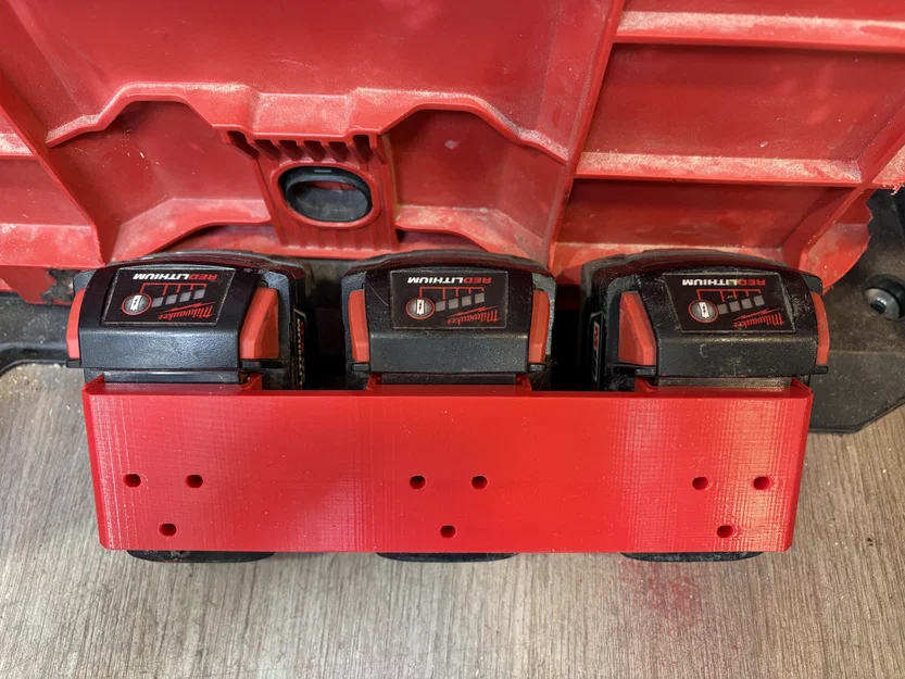 Giá treo pin Milwaukee M18 - Thiết kế 3 khay gọn gàng cho xưởng - Image 4