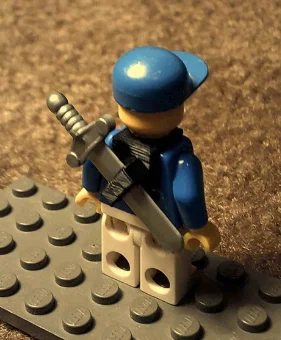 Giá đeo kiếm cho nhân vật LEGO - Phụ kiện in 3D siêu tiện ích - Image 2