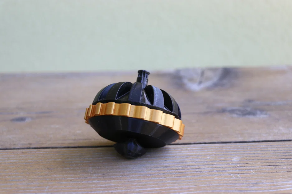 Con quay hai tầng (Two-Stage Spinning Top) - Image 3